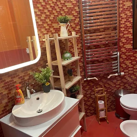 公寓 Big With 3 Bedroom In Center 布加勒斯特
